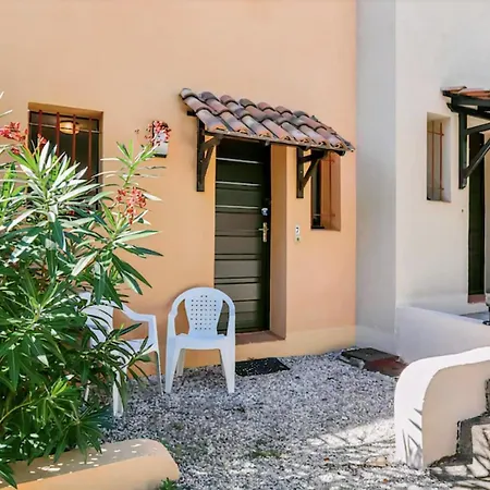 別荘 Appt With Pool-Balcony-Near The Beach Saint-Raphaël
