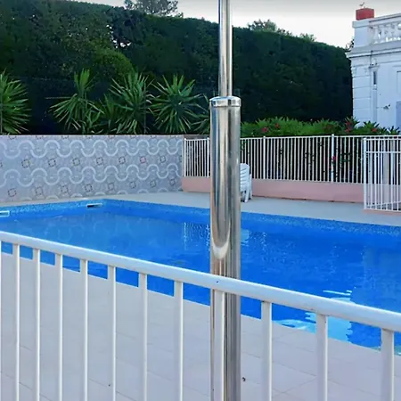 Appt With Pool-Balcony-Near The Beach *